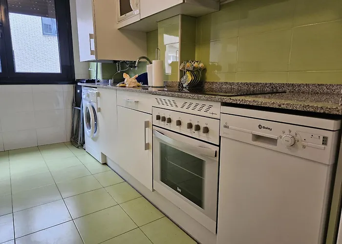 1a106 Amplio Y Cómodo Gijón